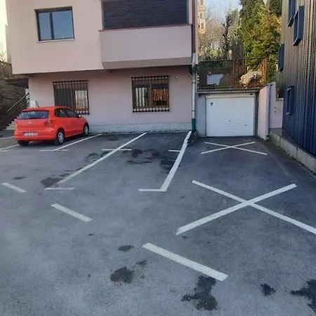 Haya Garden Apartment