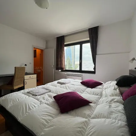 Haya Garden Apartment *